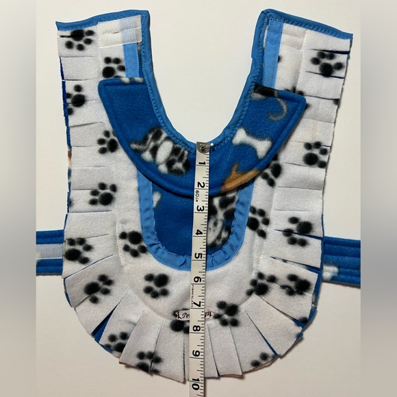 Designer Handmade Fleece Jacket with Collar and Matching Lining. - Picture 3 of 9